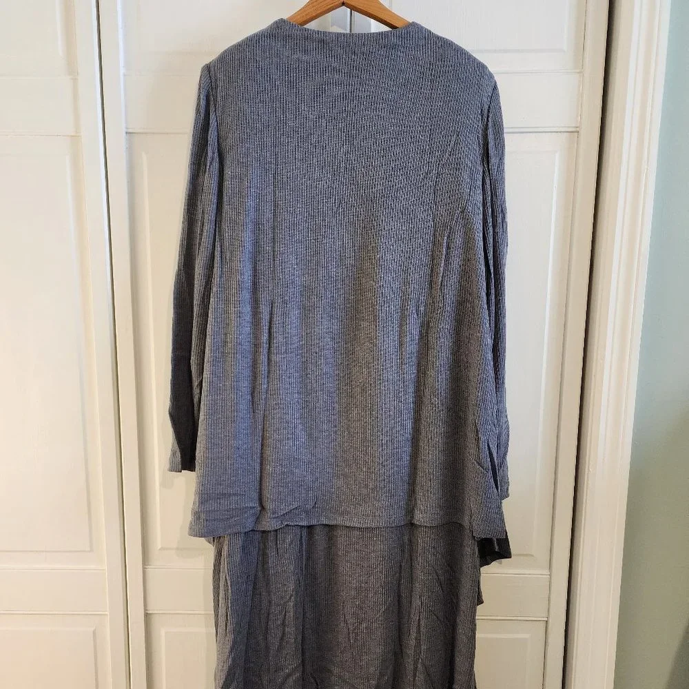 NWT Dressbarn Women's Gray Tiered Sweater Dress - Picture 7 of 7